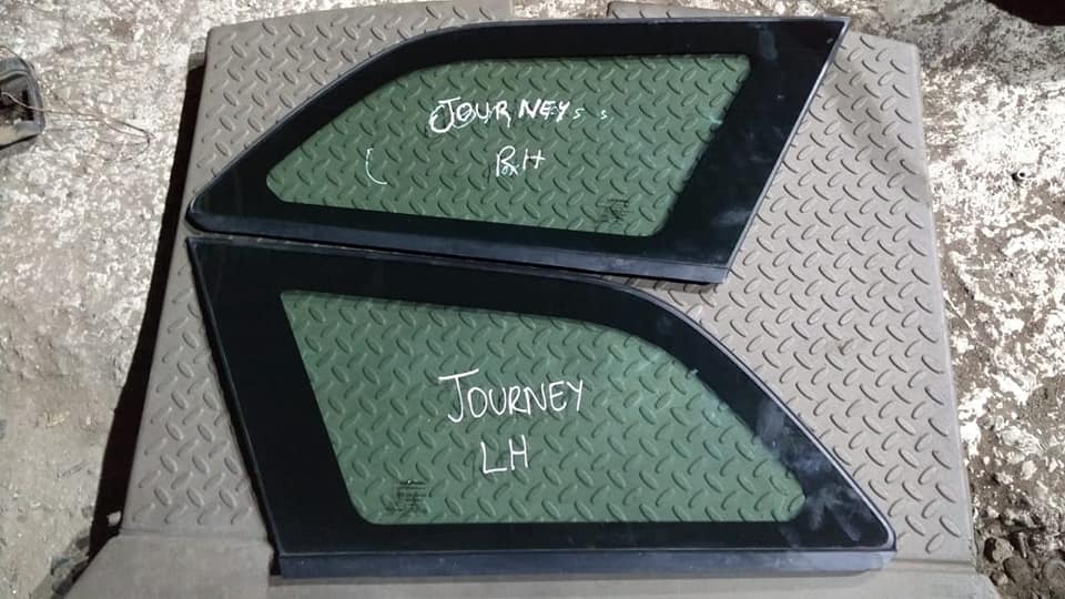 LUNETA POSTERIOR DODGE JOURNEY 2007 AL 2019