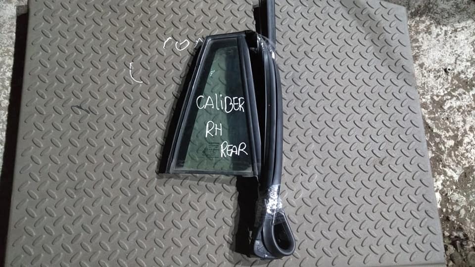 LUNETA PUERTA POSTERIOR DODGE CALIBER 2007 AL 2012