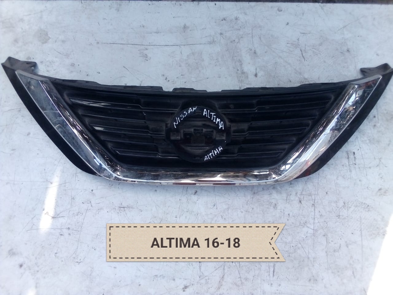 MASCARA NISSAN ALTIMA 2016 AL 2018