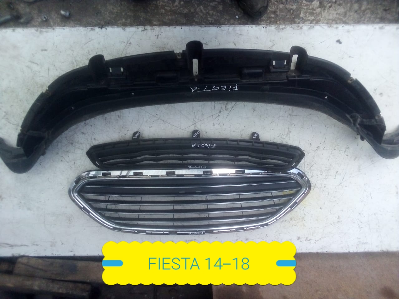 MASCARAS DELANTERAS  FORD FIESTA 2014 AL 2019