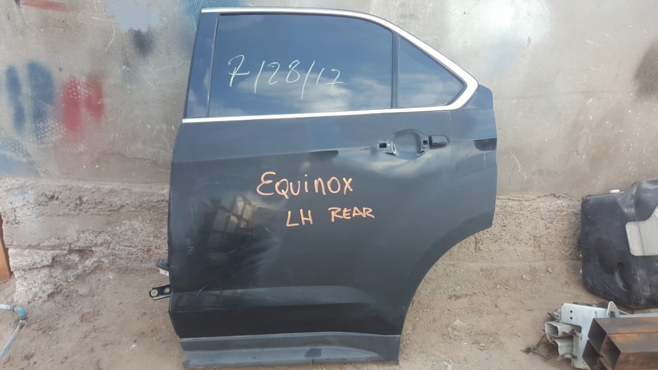 PUERTA POSTERIOR IZQUIERDA CHEVROLET EQUINOX 2009 AL 2017
