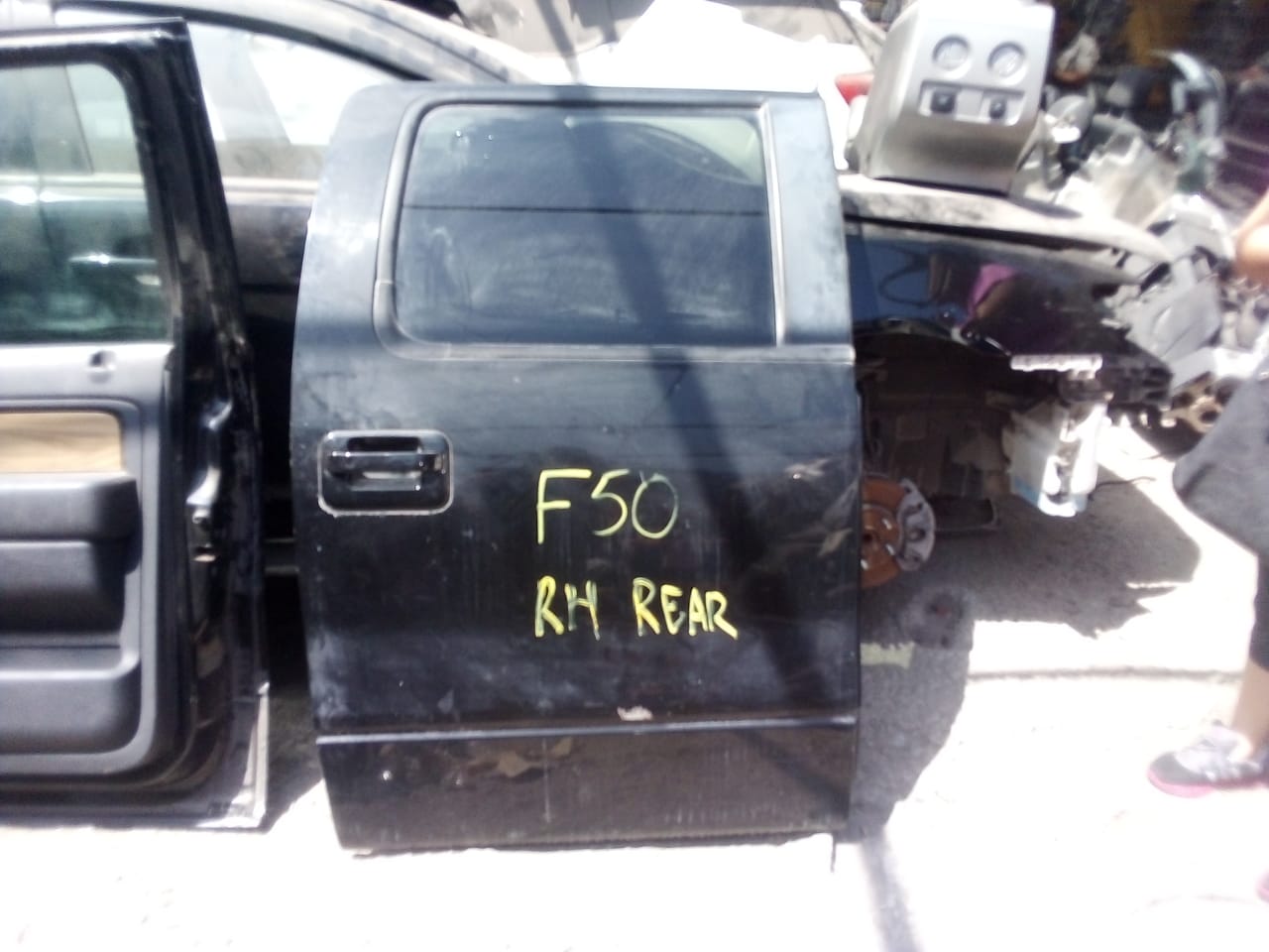 PUERTA POSTERIOR DERECHA FORD F-150 2009 AL 2014