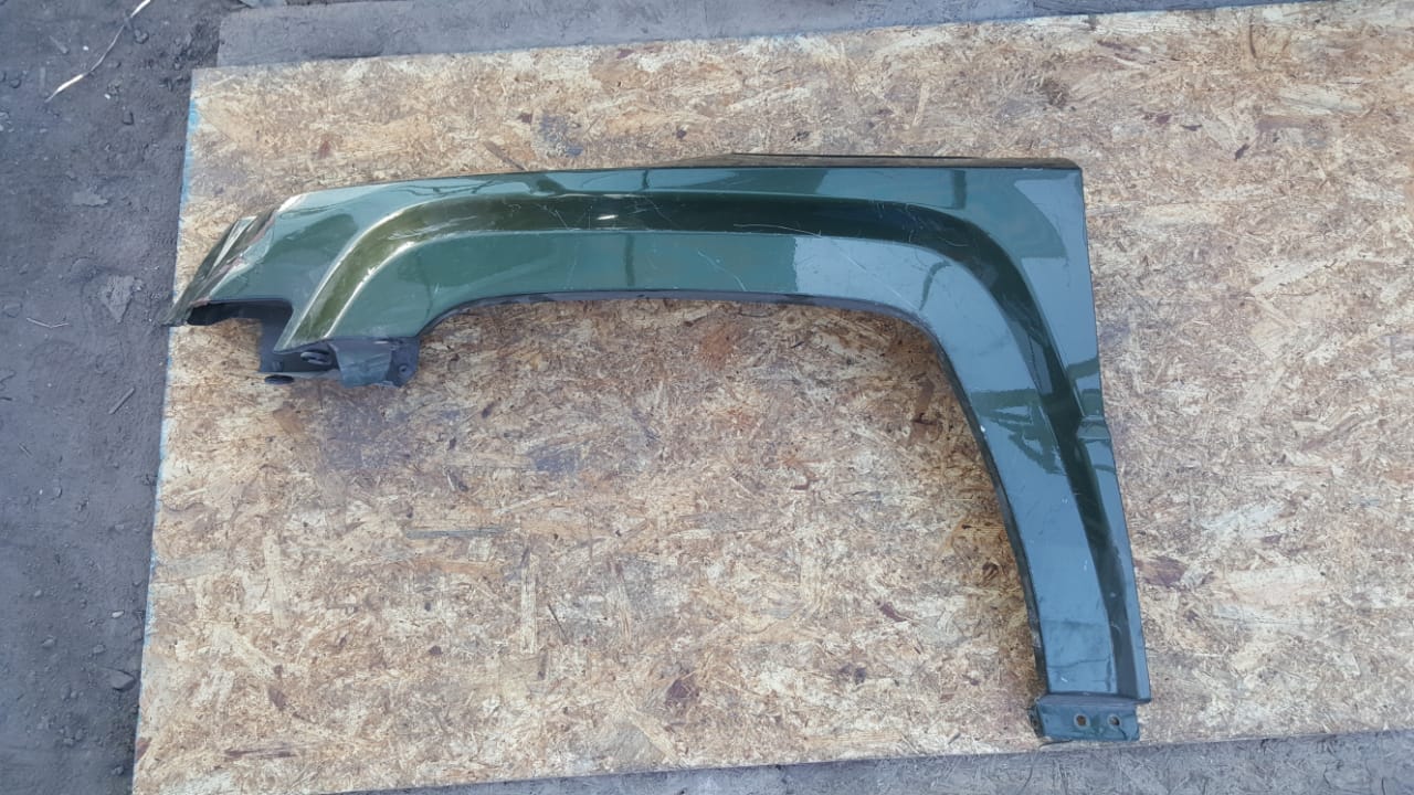 TAPABARRO IZQUIERDO VERDE JEEP PATRIOT 2007 AL 2018