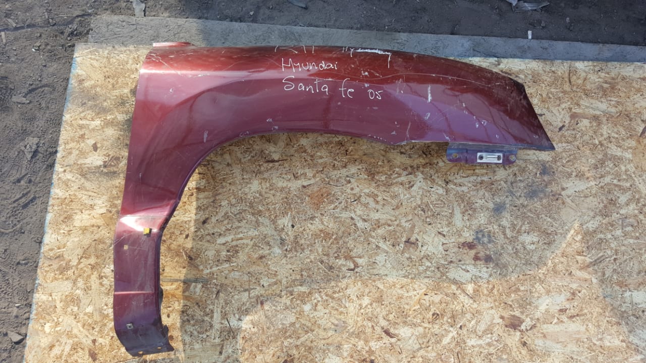 TAPABARROS DERECHO HYUNDAI SANTA DE 2001 AL 2005