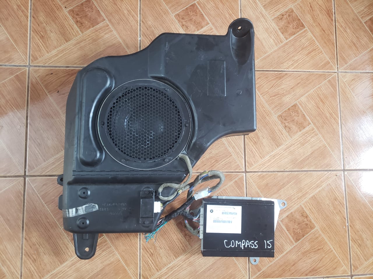 WOOFER COMPLETO PARA JEEP COMPASS PATRIOT