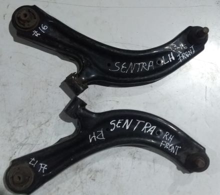 BANDEJAS DELANTERAS NISSAN SENTRA  2013 AL 2018