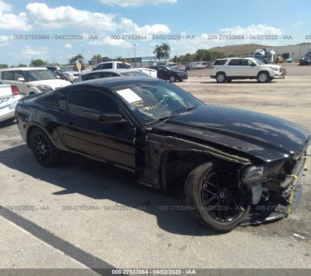 EN DESARME  !!!!    FORD MUSTANG 2014