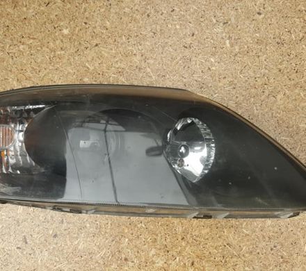 FARO DELANTERO DERECHO HYUNDAI TIBURON 2002 AL 2006