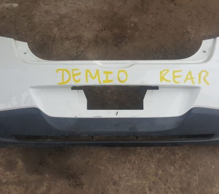 PARACHOQUES POSTERIOR MAZDA DEMIO 2007 AL 2014
