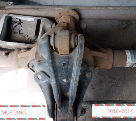 PUENTE POSTERIOR FORD MUSTANG 2010 AL 2014