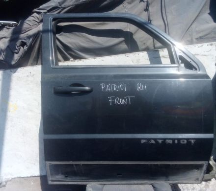 PUERTA DELANTERA DERECHA JEEP PATRIOT 2007 AL 2018