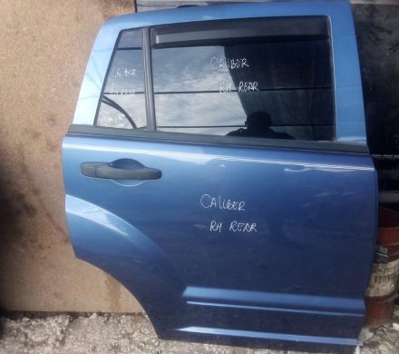 PUERTA POSTERIOR DERECHA  DODGE CALIBER 2007 AL 2012