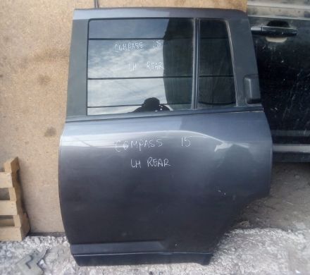 PUERTA POSTERIOR IZQUIERDA JEEP COMPASS 2011 AL 2017