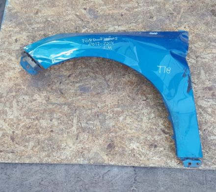 TAPABARRO IZQUIERDO CON DETALLE FORD FOCUS 2012 AL 2018