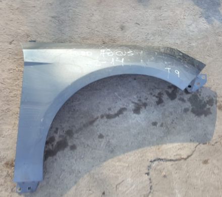 TAPABARROS DERECHO GRIS FORD FOCUS 2012 AL 2018