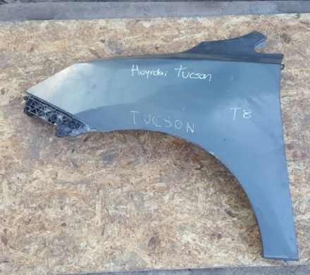 TAPABARROS IZQUIERDO HYUNDAI TUCSON 2010 AL 2015